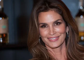 Cindy Crawford (Image via Getty)