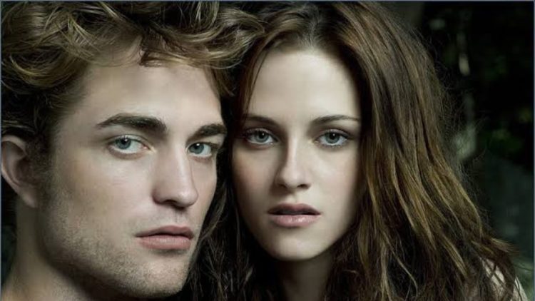 Robert Pattinson and Kristen Stewart (Credit: X)