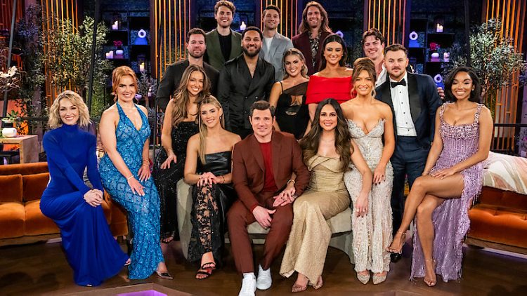 Love Is Blind (Image via Getty)