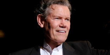 Randy Travis (Credit: X)