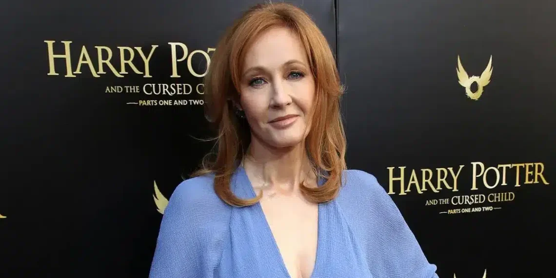 The J.K. Rowling (Image via Getty)