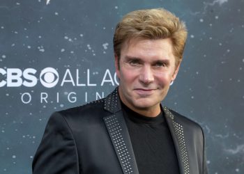 Vic Mignogna (Image via Getty)