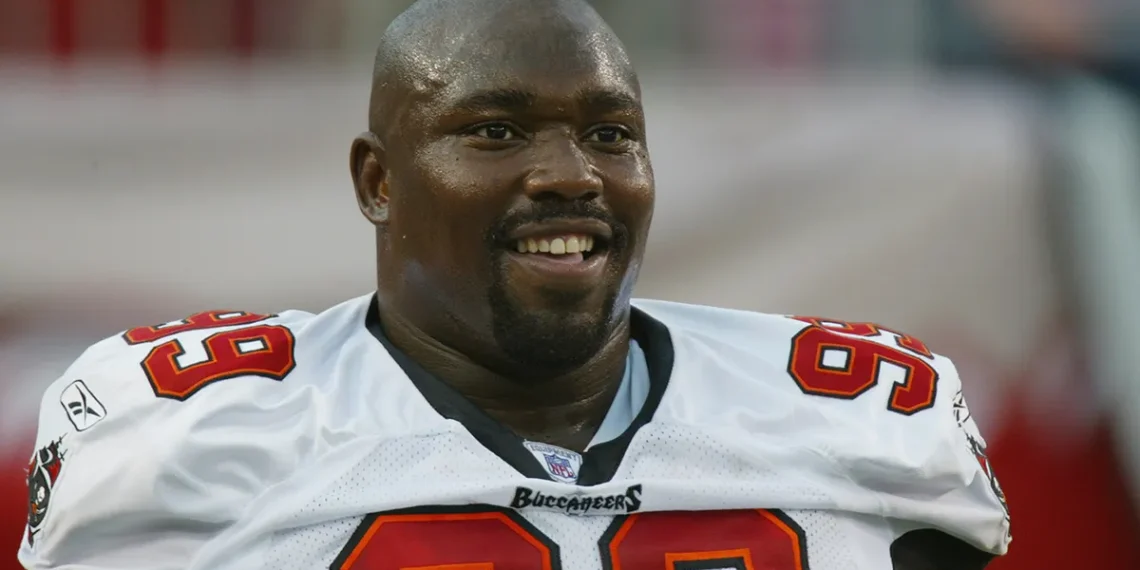 Warren Sapp (Image via Getty)