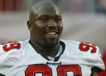 Warren Sapp (Image via Getty)