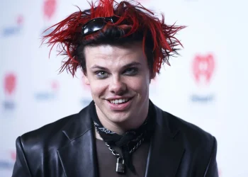 Yungblud (Image via Getty)