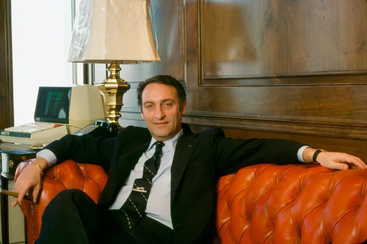 Sandy Weill (Image via Getty)