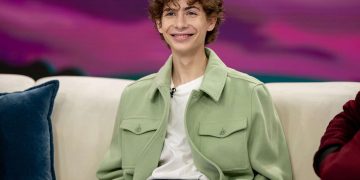 Who Is Hunter Doohan Dating? Love Life & Dating Updates