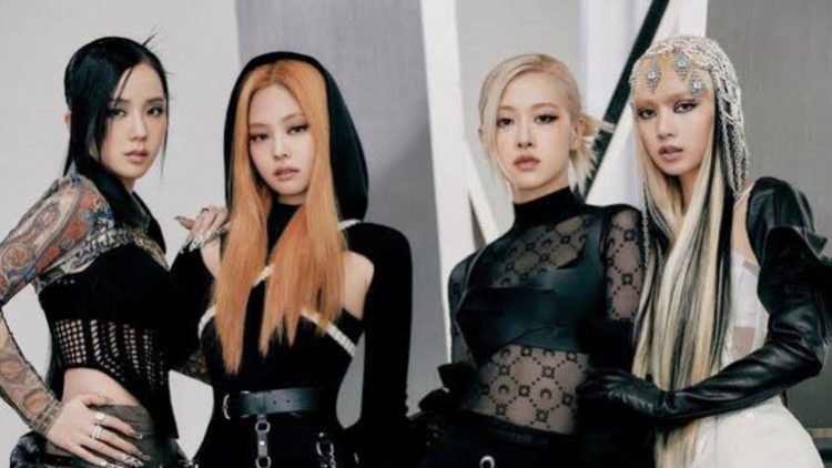 BLACKPINK (Credit: Pinterest)