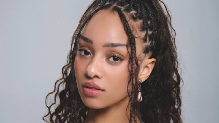 Ctr(7) - KATSEYE’s Manon Withdraws from Summer Sonic Tokyo Due to Health Concerns