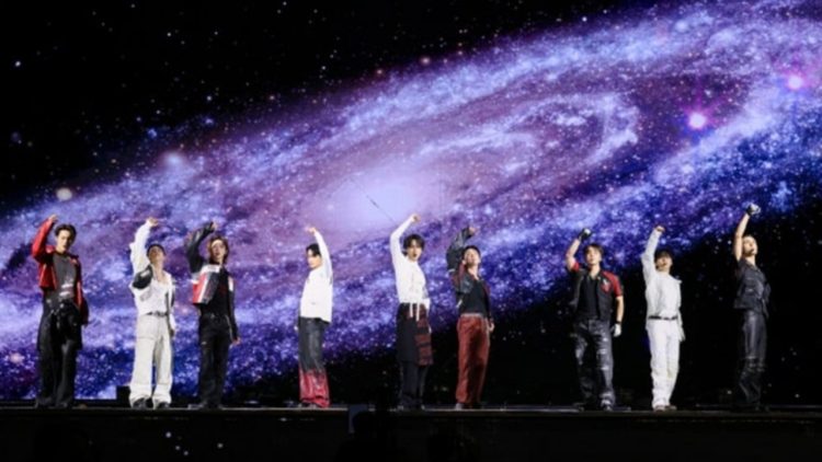 6uwv(6) - SEVENTEEN’s Fireworks Mishap in Incheon: PLEDIS Issues Apology as Fans Raise Safety Concerns