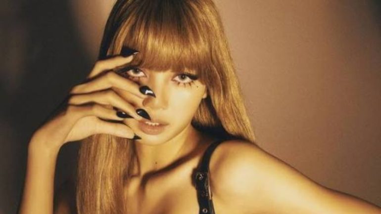 7teg(2) - BLACKPINK’s Lisa Signs with Wasserman Music: Expanding Her Global Empire