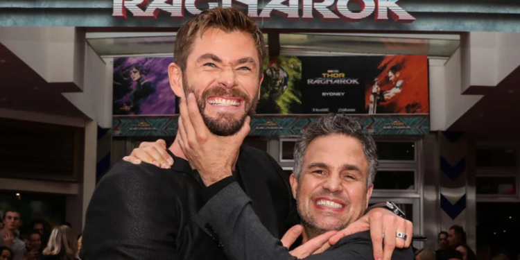 Chris Hemsworth & Mark Ruffalo