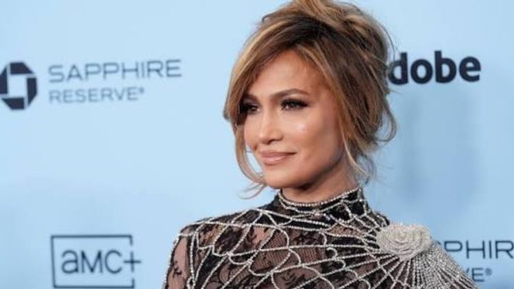 Ayaf(8) - Jennifer Lopez’s Cinematic Triumph: A Star-Studded Celebration of ‘Kiss of the Spider Woman’ at Sundance
