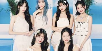 Gdub(2) - IVE Introduces the Next Generation of Their Official Light Stick: A Beacon of Unity for DIVEs Worldwide