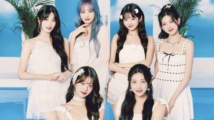 Gdub(2) - IVE Introduces the Next Generation of Their Official Light Stick: A Beacon of Unity for DIVEs Worldwide