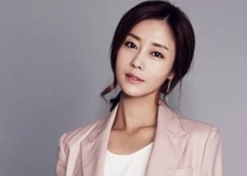 Uigd(3) - Former Jewelry Member Lee Ji Hyun Temporarily Closes Hair Salon to Spend Time with Family