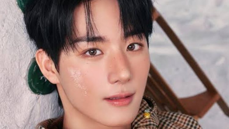 Vyr(4) - ATBO’s Jeong Seunghwan Quietly Enlists in the Military: A Heartfelt Farewell and Promise to Fans