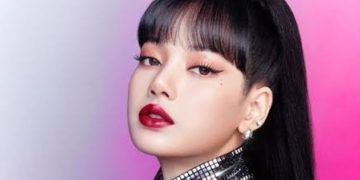 Ygd(5) - BLACKPINK’s Lisa Eyes Solo World Tour Amid Global Career Expansion