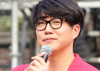 Yiw(5) - Sung Si Kyung Opens Up About Falling YouTube Views: “I’m Not BTS, and That’s Okay”
