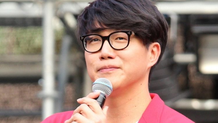 Yiw(5) - Sung Si Kyung Opens Up About Falling YouTube Views: “I’m Not BTS, and That’s Okay”