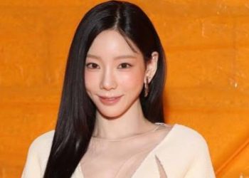 Cygj(4) - Taeyeon Marks Solo 10th Anniversary with First Compilation Album Panorama : The Best of TAEYEON