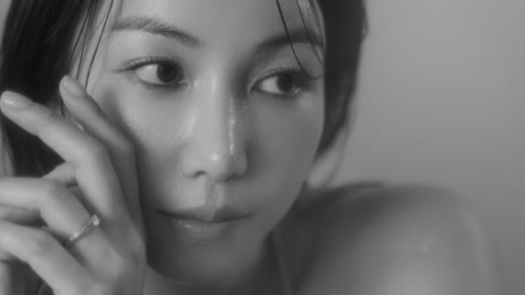 Dfg(6) - Actress Kim Ok Vin Shares Elegant Wedding Pictorial