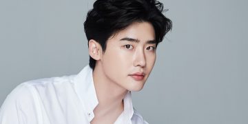 Dtu(2) - Lee Jong Suk Abruptly Cancels Manila Fan Meeting Due to Massive Anti-Corruption Protests