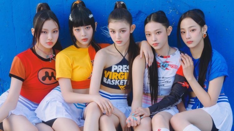 Dty(2) - NewJeans Fandom Stages Truck Protest Amid Escalating HYBE Tensions, Demanding Immediate Artist Protection and Clarity