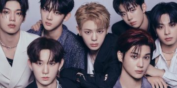 Sh6(2) - EVNNE's Future Secured: Multiple Members Renew Contracts with Jellyfish Entertainment