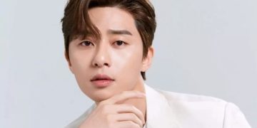 Sttx(10) - Time and Destiny: Park Seo Joon Discusses His Emotional Return to Romance in the Upcoming Drama 'Surely Tomorrow'