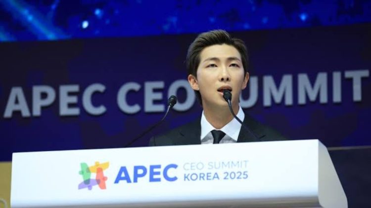 Ue(9) - BTS’s RM Makes Historic APEC Speech While HYBE’s Bang Si Hyuk Tours Event Amid Controversies