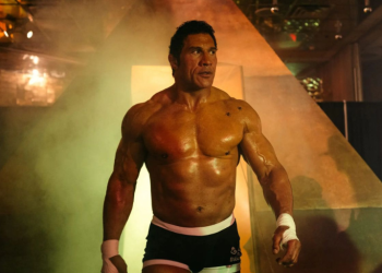 The Smashing Machine (1) - What Happened to the Box-Office Hopeful "The Smashing Machine"? Analyzing Its Disappointing Opening Weekend