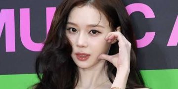 R6systu(1) - Radiance at Gocheok: aespa’s Winter Amazes at MMA 2025 While Quietly Addressing Rumors