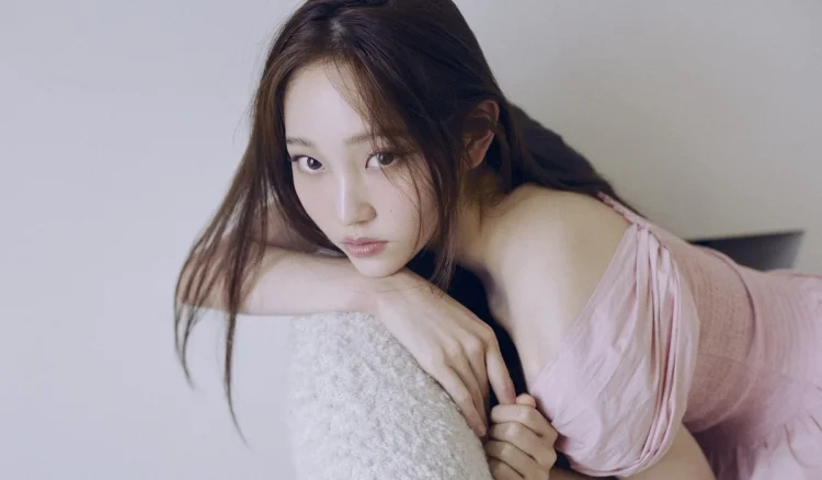 Youngseo - Why Did Youngseo Really Leave ILLIT? The Trainee Who Vanished Before Debut