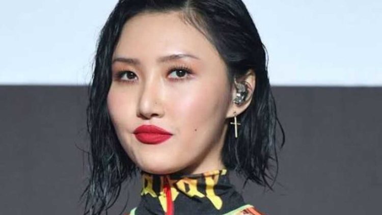 Hsusjsno(1) - Hwa Sa’s Musical Home: A Deep Dive into the "MI CASA" Solo Concert Experience