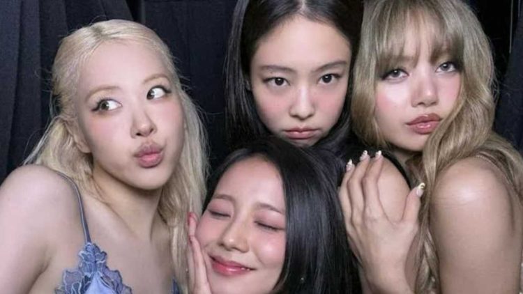 Ututsutsitiyiy(4) - BLACKPINK Shatters the Silence with "DEADLINE" Comeback Announcement