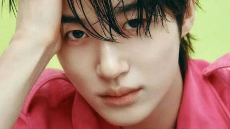 Utxuts4u(6) - Byeon Woo Seok Donates 200 Million Won to Support Vulnerable Youth