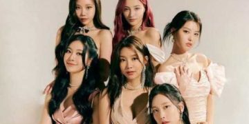 Xthnkd(3) - MOMOLAND Returns with a Heartfelt Gift: A Deep Dive into the "White Spring" Comeback