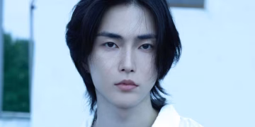 Suyvs4 from XngHan Brightens the Stage with LET'S GLOW Solo Fan Meeting Announcement