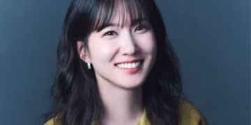 Tsu5s5i1 from Park Eun Bin Explores New Horizons With A Potential Lead in The Palace Is Home to Dog Flowers