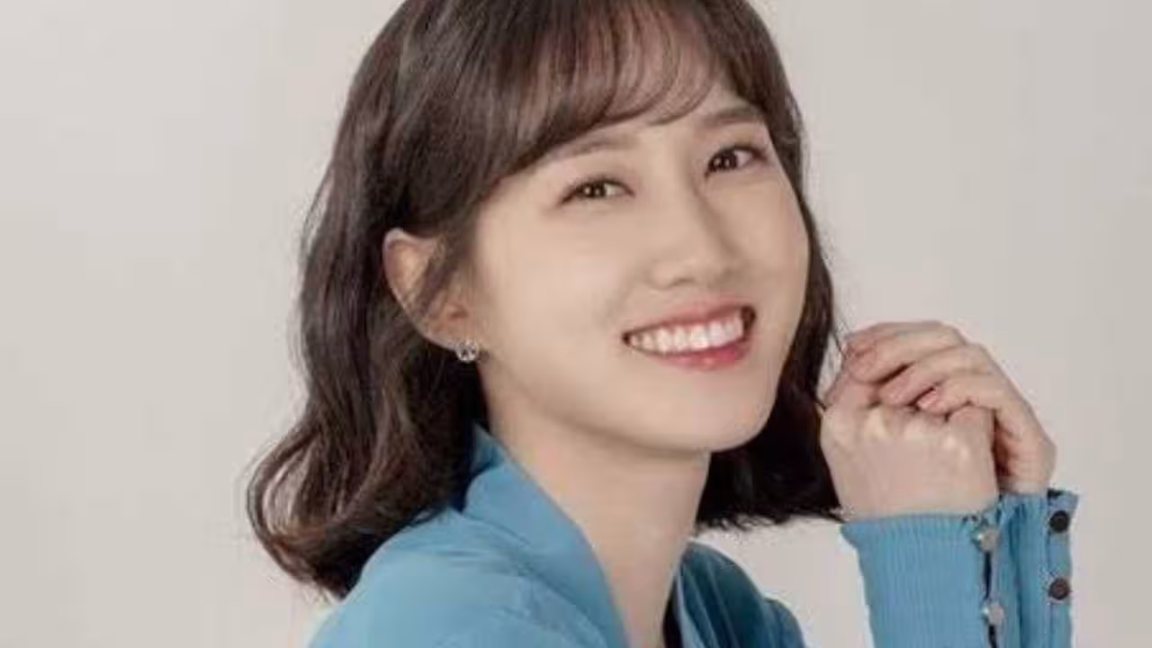 Tsu5s5i5 from Park Eun Bin Explores New Horizons With A Potential Lead in The Palace Is Home to Dog Flowers