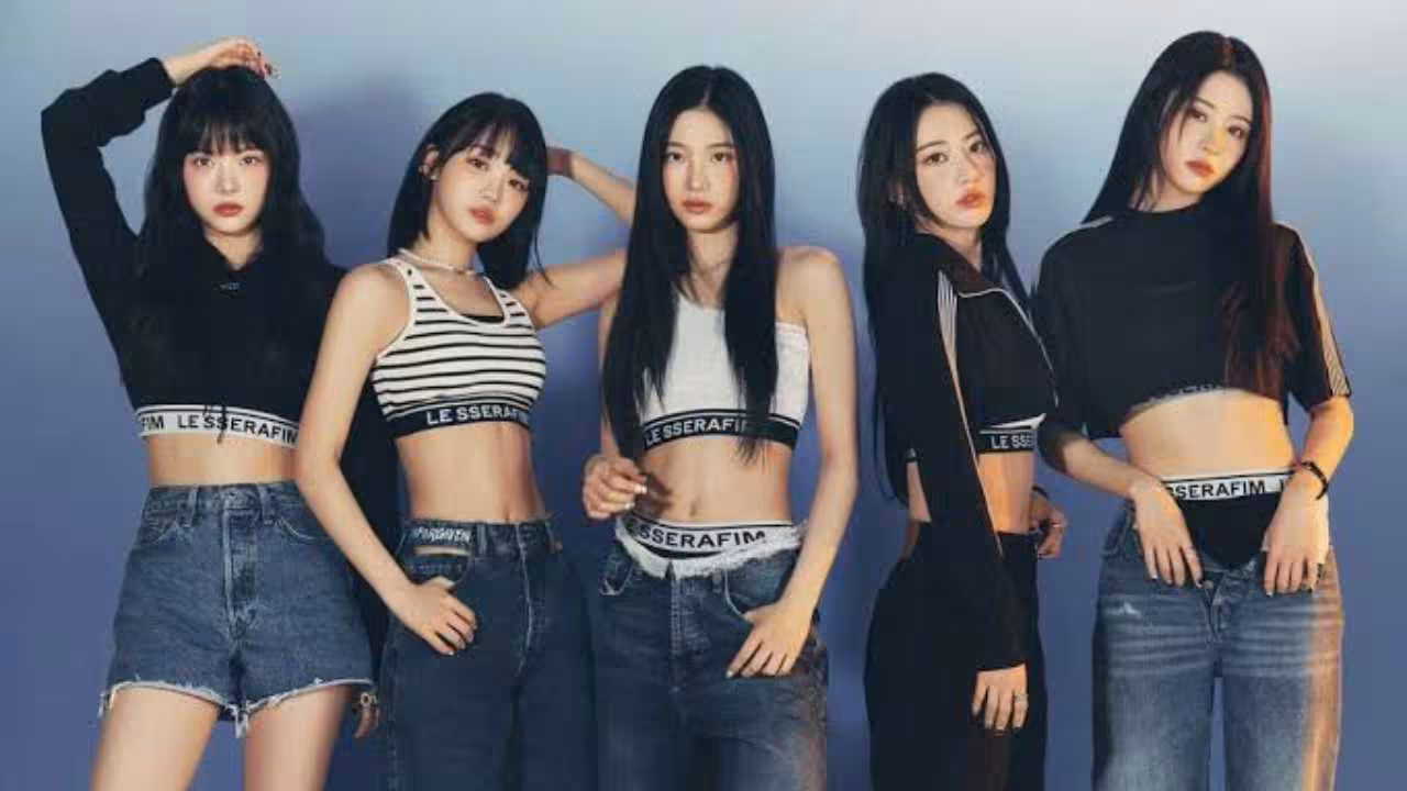 Zutu4s47sut2 from How BTS’s Gwanghwamun Show Revived Criticism of LE SSERAFIM?