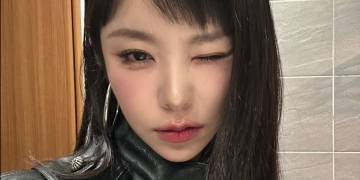 1 23 from Mamamoo's Wheein Returns With New Album "Adagio"