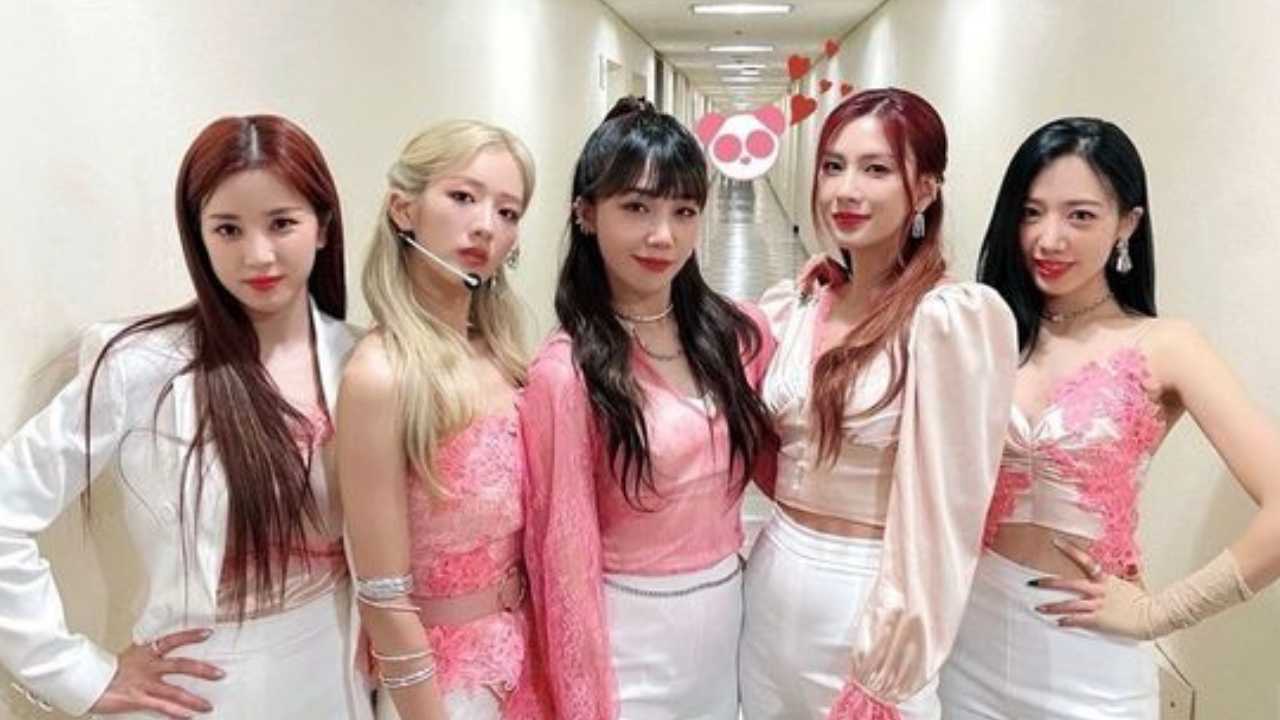 79fs79f1y9fs1 from Apink Reveals Teaser for 15th Anniversary Single 15th Season