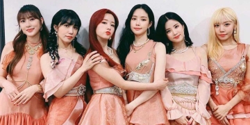 79fs79f1y9fs2 from Apink Reveals Teaser for 15th Anniversary Single 15th Season