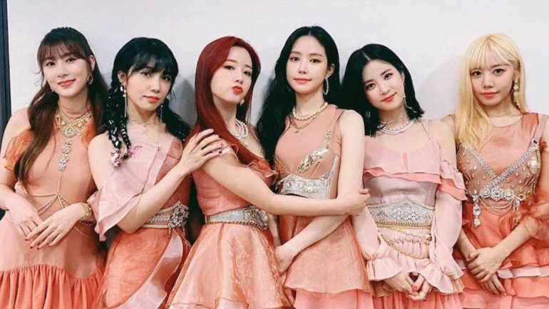 79fs79f1y9fs2 from Apink Reveals Teaser for 15th Anniversary Single 15th Season