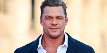 Alan Ritchson