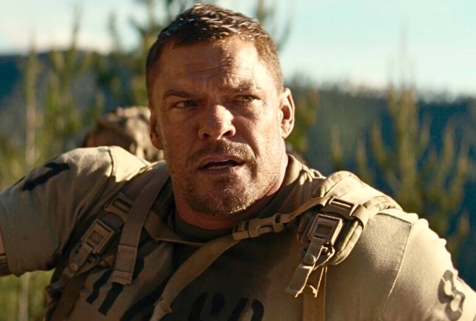 Alan Ritchson War Machine