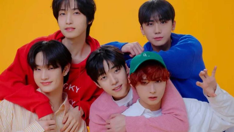 Gisy9q97suoqspic14 from DKZ Announces Official Disbandment After Seven Years
