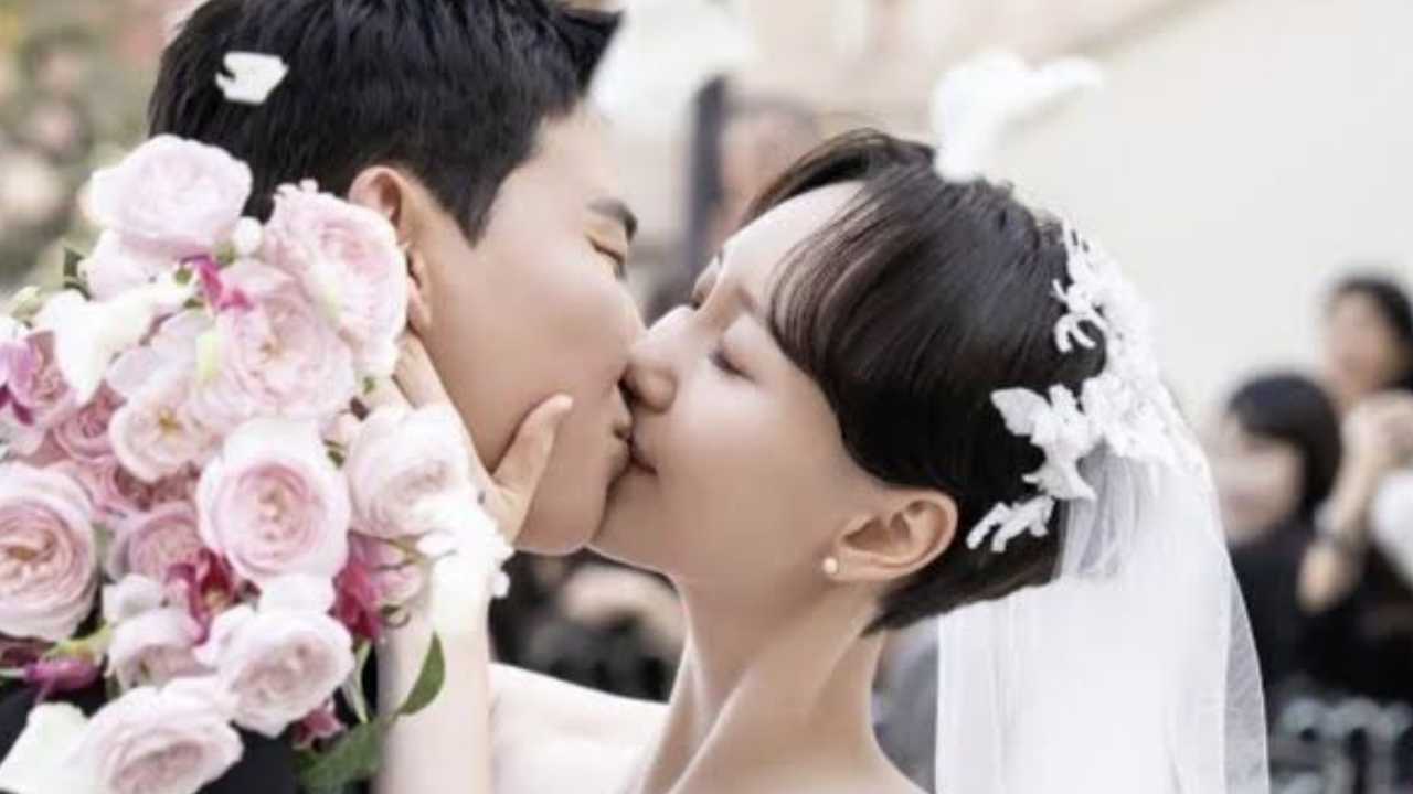 Usgw71 from Lee Yoo Young Joyfully Confirms Second Pregnancy